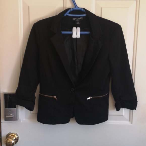 Blazer - Picture 1 of 1